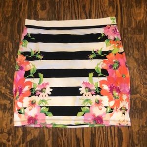 Aeropostale mini floral skirt